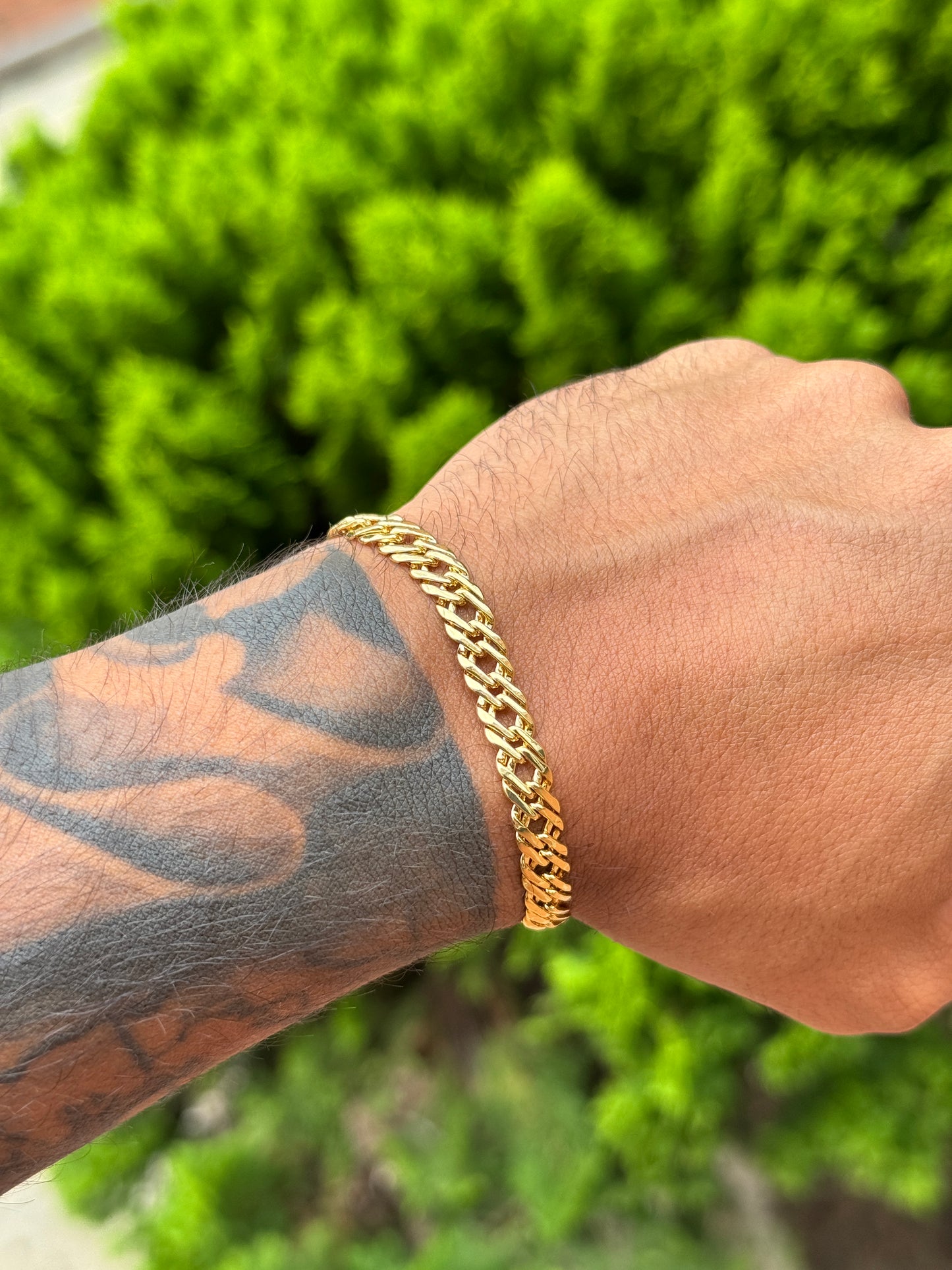 Combo cadena y pulsera entrelazada